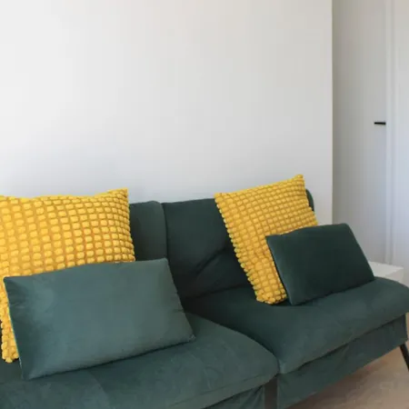 Cosy Just Outside Paris *